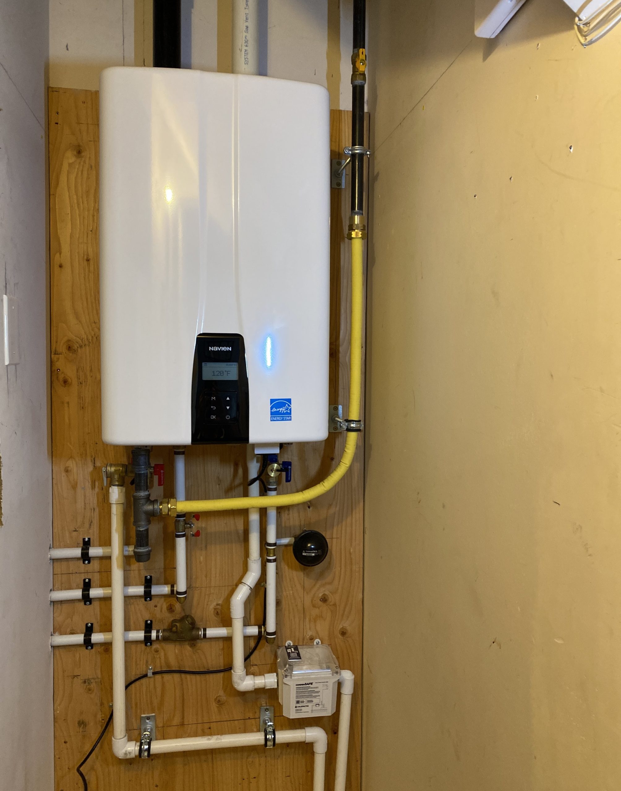 Unit — tankless water heater in Greater Vancouver